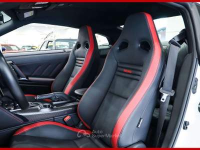 Nissan GT-R 3.8 V6|ONLY 16.000 KM| Bianco usata Vergiate