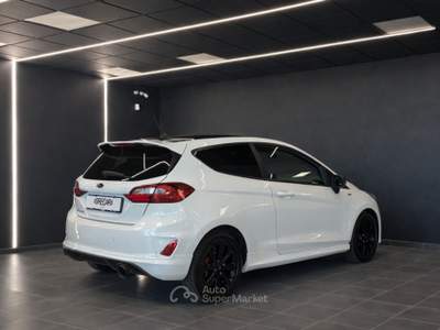 Ford Fiesta Fiesta 3p 1.5 tdci ST-Line 85cv Bianco usata Crema