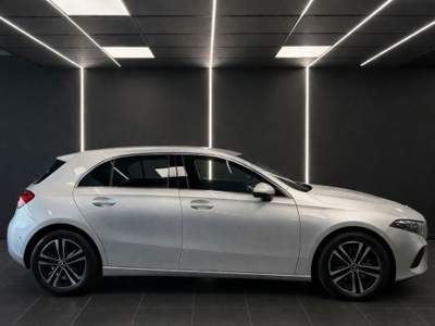 Mercedes-Benz Classe A Progressive Advanced 7G-DCT Argento usata Crema