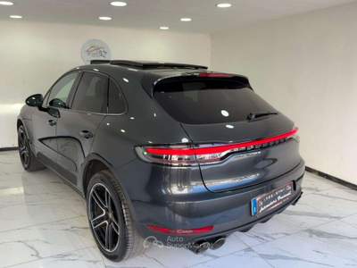 Porsche Macan 2.0 245cv pdk-TETTO-GARANTITO-2021 usata Roma