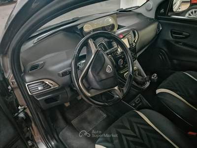 Lancia Ypsilon Ecoshic Gpl Gold Ok Neop. Nero usata Roma