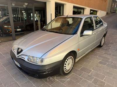 Alfa Romeo 146 1.4 16v Twinwspark GPL Grigio usata Roma