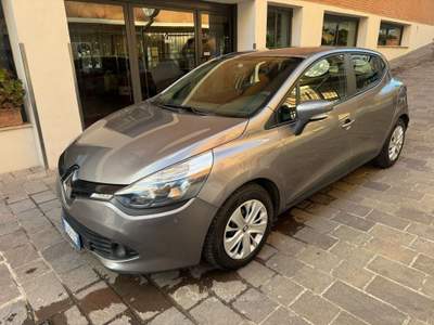 Renault Clio 1.2 16v 75 cv live GPL Ok Neop. Grigio usata Roma