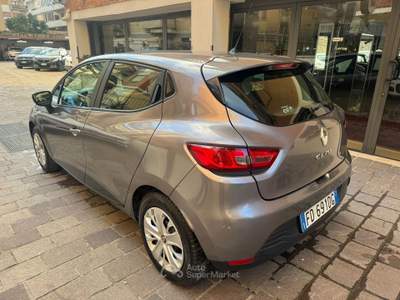 Renault Clio 1.2 16v 75 cv live GPL Ok Neop. Grigio usata Roma