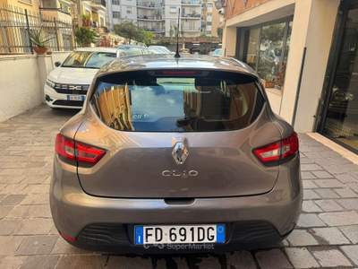 Renault Clio 1.2 16v 75 cv live GPL Ok Neop. Grigio usata Roma