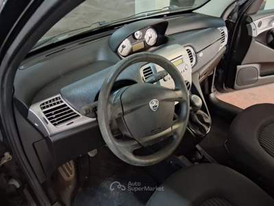 Lancia Ypsilon y 1.2 8V 60cv Ok Neopatentati Nero usata Roma