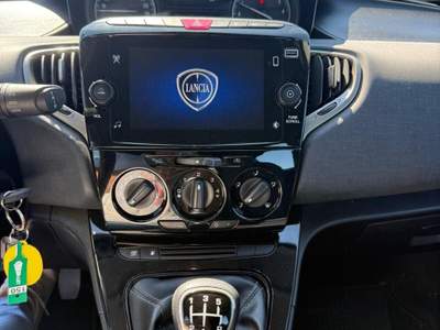 Lancia Ypsilon 5 porte GPL Ecochic Gold Blu/Azzurro usata Roma
