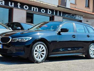 BMW Serie 3 320d 320 d Touring Business Advantage NAVI-CARPLAY-ANDROID Nero usata Rovato