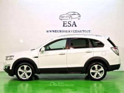 Chevrolet Captiva Captiva 7 POSTI 2.2 LTZ 184cv auto Bianco usata Brescia