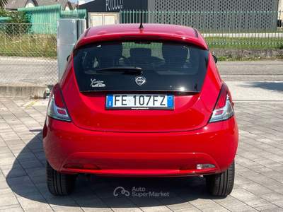 Lancia Ypsilon Silver km 9.800!!! Rosso usata Manzano