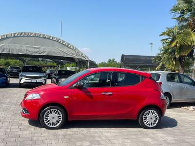 Lancia Ypsilon Silver km 9.800!!! Rosso usata Manzano