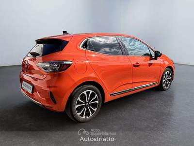 Renault Clio 1.6 Hybrid E-TECH 145 Techno Arancione usata Mariano Comense