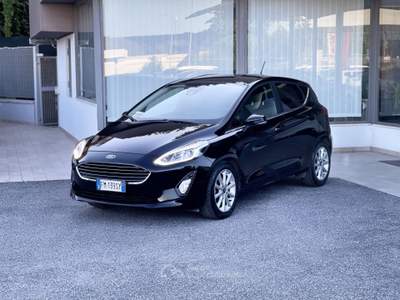 Ford Fiesta Benzina 100CV E6 Automatica Neo - 2017 Nero usata Roma
