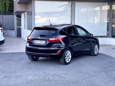 Ford Fiesta Benzina 100CV E6 Automatica Neo - 2017 Nero usata Roma