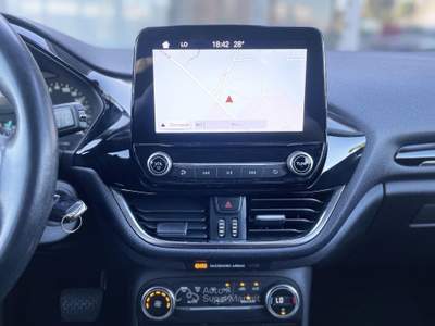 Ford Fiesta Benzina 100CV E6 Automatica Neo - 2017 Nero usata Roma