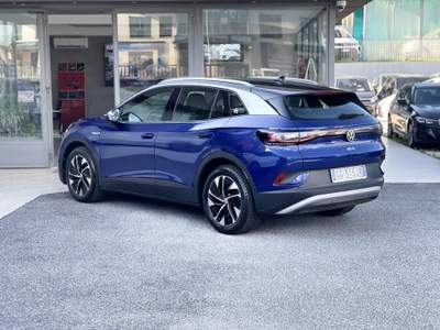 Volkswagen ID.4 77 kWh 204CV - 2021 Blu/Azzurro usata Roma