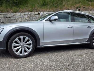 Audi A4 A4 Allroad Quattro 3.0 tdi Advanced S-tronic Grigio usata Vandoies