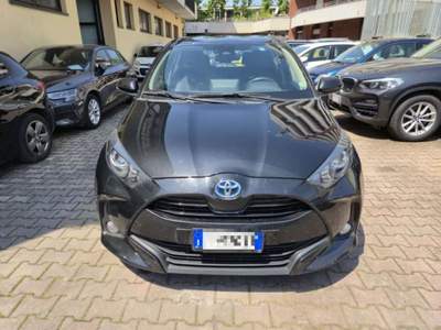 Toyota Yaris 1.5 Hybrid 5 porte Business Nero usata Sesto San Giovanni