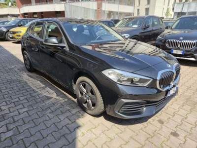 BMW Serie 1 116d 116 d 5p. Business Advantage Nero usata Sesto San Giovanni