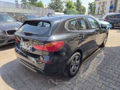 BMW Serie 1 116d 116 d 5p. Business Advantage Nero usata Sesto San Giovanni
