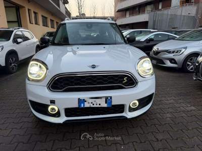MINI Cooper Countryman 1.5 Hype ALL4 AUTOMATICA Bianco usata Sesto San Giovanni