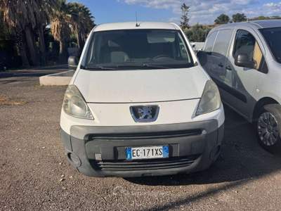 Peugeot Partner 1.6 hdi 16v 90cv L2 Affai. 2p. Bianco usata Roma