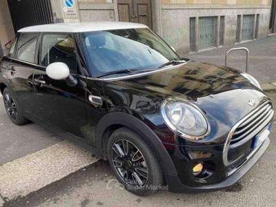MINI Cooper Mini 1.5 Hype 5p autom. navigatore PREZZO REALE Nero usata Milano