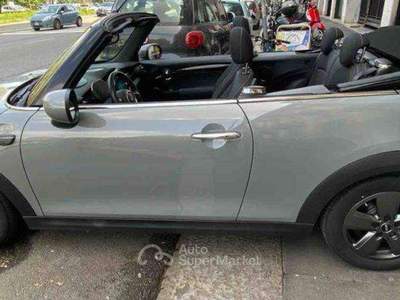 MINI Cooper Mini IV Cabrio F57 2021 1.5 autom. NEOPATENTATI no promo prezzo reale Grigio usata Milano
