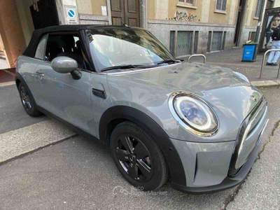 MINI Cooper Mini IV Cabrio F57 2021 1.5 autom. NEOPATENTATI no promo prezzo reale Grigio usata Milano