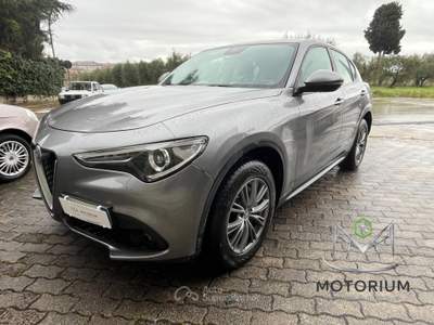 Alfa Romeo Stelvio 2.2 t Executive Q4 210cv auto Grigio usata San Giorgio del Sannio