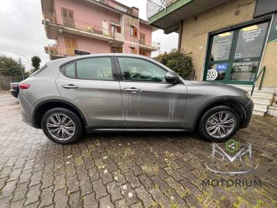 Alfa Romeo Stelvio 2.2 t Executive Q4 210cv auto Grigio usata San Giorgio del Sannio