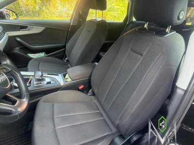 Audi A4 2.0 tdi mhev Business Advanced 136cv s-tronic usata Palermo