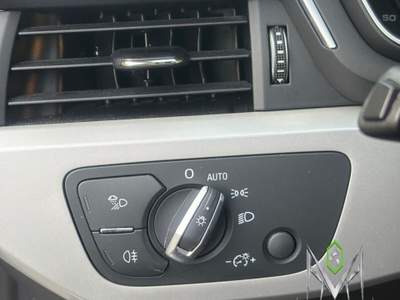 Audi A4 2.0 tdi mhev Business Advanced 136cv s-tronic usata Palermo