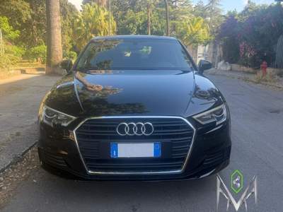 Audi A3 30 1.6 tdi Business 116cv s-tronic my19 Nero usata Palermo