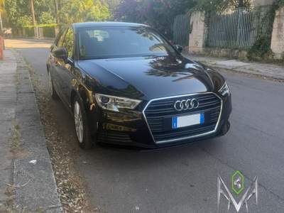 Audi A3 30 1.6 tdi Business 116cv s-tronic my19 Nero usata Palermo