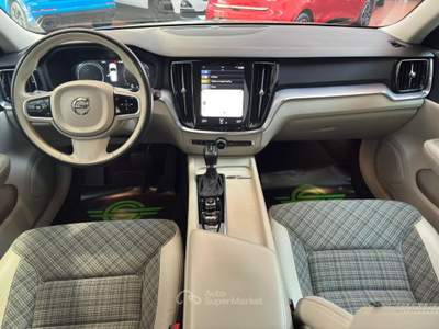 Volvo V60 Cross Country 2.0 d4 Geartronic Pro AWD MY20 - APPLE CAR PLAY|NAVI|SENSORI Grigio usata Como