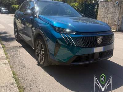 Peugeot 3008 1.2 hybrid GT 135cv e-dcs6 Rosso usata Palermo
