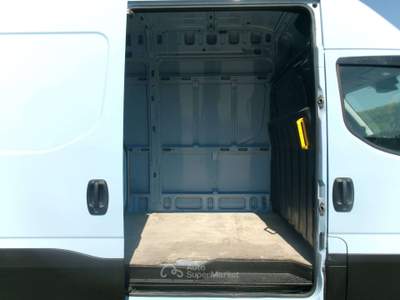 Iveco Daily 35C13 2.3 130CV E5 FURGONE GEMELLATO P.3520 H3 **135000KM** Blu/Azzurro usata Giugliano in Campania