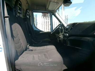 Iveco Daily 35C13 2.3 130CV E5 FURGONE GEMELLATO P.3520 H3 **135000KM** Blu/Azzurro usata Giugliano in Campania