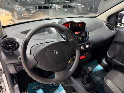 Renault Twingo 75cv usata Sedriano