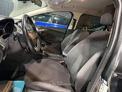 Ford Focus IVA ESPOSTA Titanium Diesel Euro6 Neopatentati usata Sedriano
