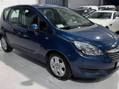 Opel Meriva Benzina Euro 6 Neopatentati usata Sedriano