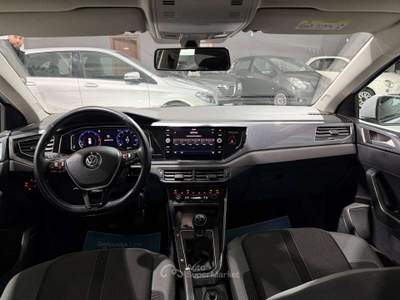 Volkswagen Polo R-Line Km 68.000 Neopatentati usata Sedriano
