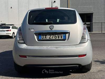 Lancia Ypsilon NEOPATENTATI UNICO PROPRIETARIO 1.2 BENZ Argento usata Orzinuovi