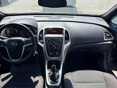 Opel Astra Sports Tourer 1.6 t. Cosmo S 180cv turbo Grigio usata Orzinuovi