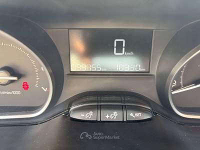 Peugeot 208 208 I 5p 1.2 puretech Access 82cv Nero usata Torino