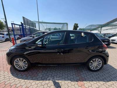 Peugeot 208 208 I 5p 1.2 puretech Access 82cv Nero usata Torino