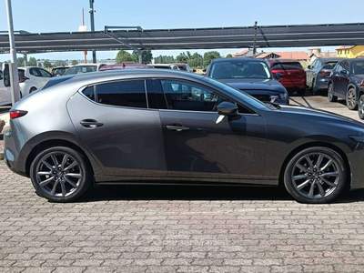 Mazda 3 3 IV 5 porte 5p 2.0 m-hybrid Exclusive 180cv 6at Grigio usata Liscate