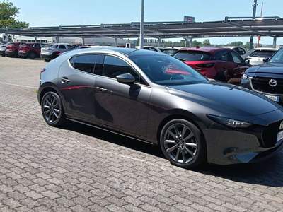 Mazda 3 3 IV 5 porte 5p 2.0 m-hybrid Exclusive 180cv 6at Grigio usata Liscate