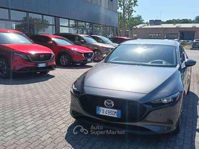 Mazda 3 3 IV 5 porte 5p 2.0 m-hybrid Exclusive 180cv 6at Grigio usata Liscate